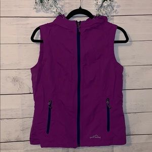 Eddie Bauer nylon vest, size M, Travex